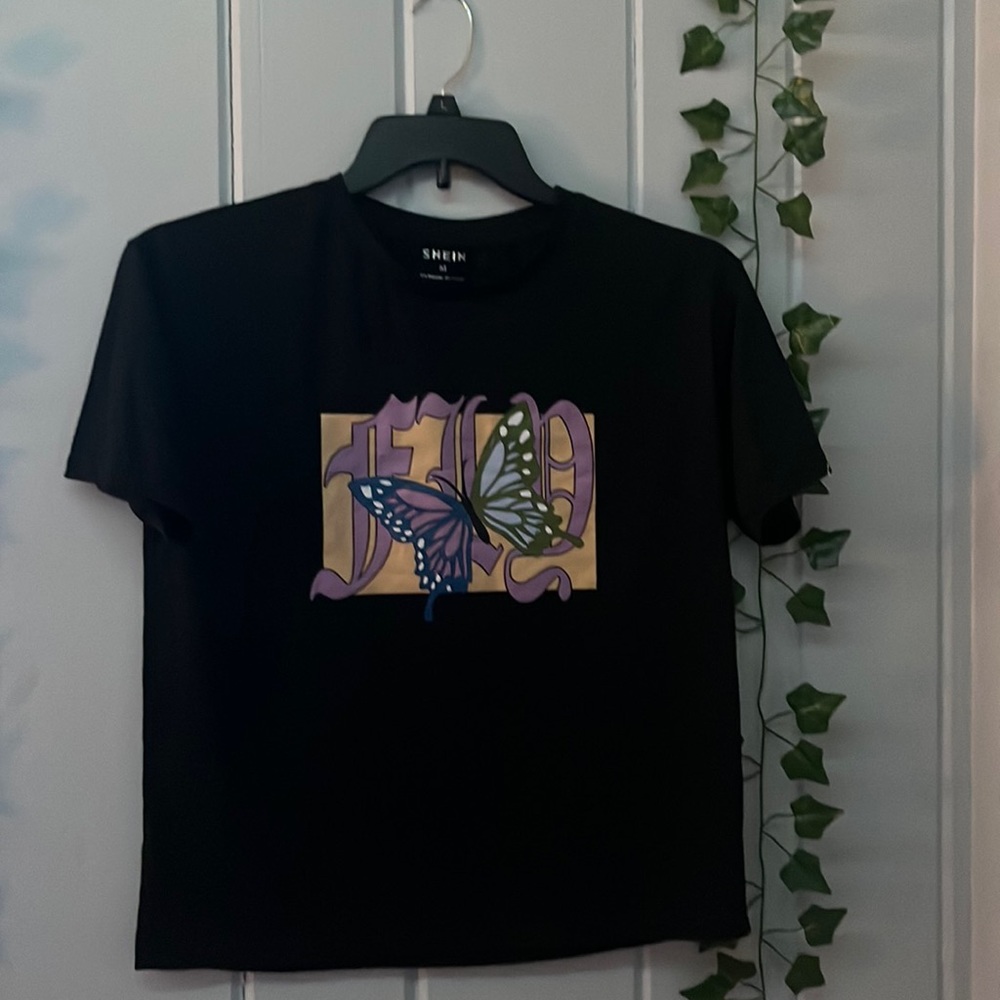 Black SHEIN shirt with print